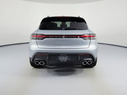 Certified 2026 Porsche Macan AWD/4WD image 9