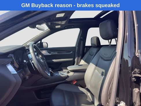 Used 2024 Cadillac XT6 Sport w/ LPO, Floor Liner Package AWD/4WD image 9