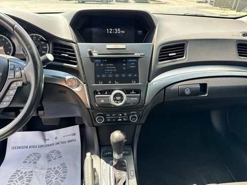 Used 2022 Acura ILX w/ Premium Package FWD image 15