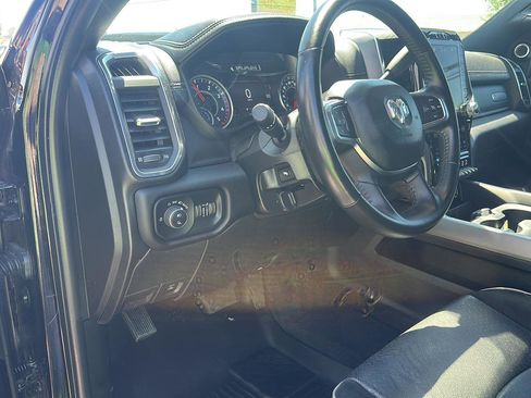 Used 2024 RAM 2500 Laramie w/ Sport Appearance Package image 16