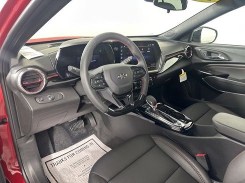 New 2026 Chevrolet Trax RS w/ Sunroof Package image 21
