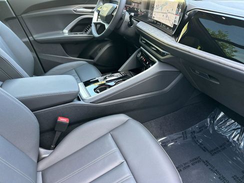 New 2026 Audi Q5 Premium AWD/4WD image 15