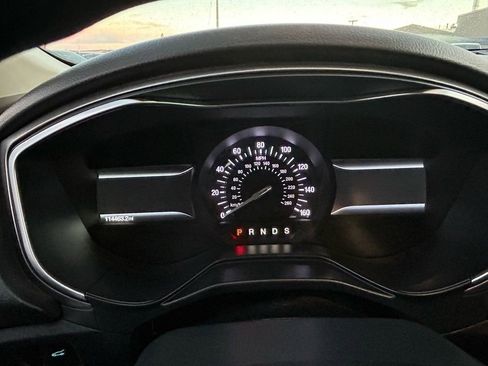 Used 2019 Ford Fusion SE image 20