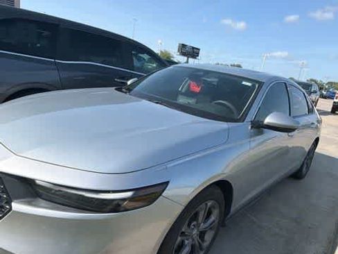 Used 2024 Honda Accord EX image 1