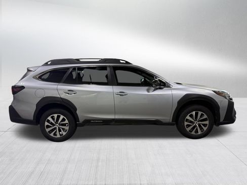 Certified 2024 Subaru Outback Premium w/ Popular Package #1 AWD/4WD image 8