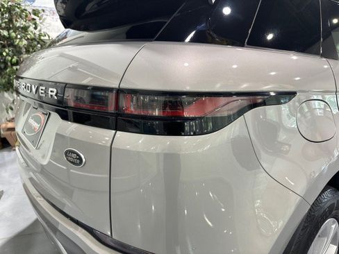 Used 2020 Land Rover Range Rover Evoque S AWD/4WD image 33