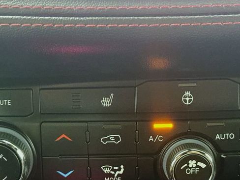 Used 2025 Dodge Durango GT w/ Blacktop Package image 20