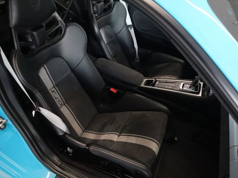Used 2018 Porsche 911 GT3 image 33