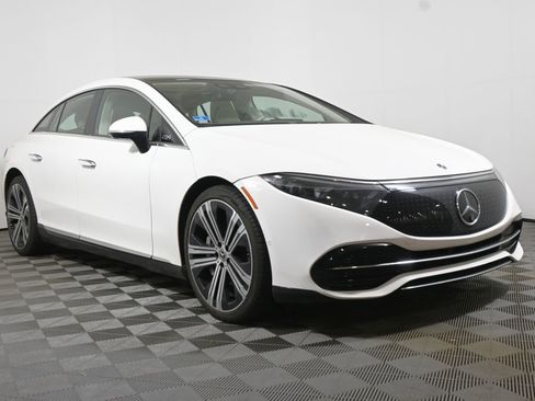 Certified 2023 Mercedes-Benz EQS 450+ 4MATIC Sedan image 9