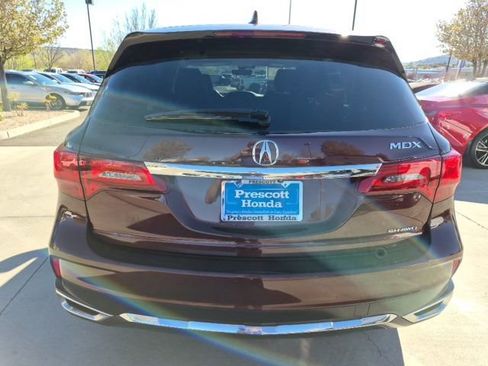 Used 2017 Acura MDX SH-AWD w/ Technology Package image 9