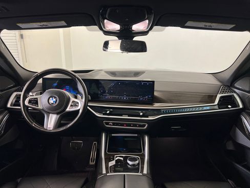 Used 2025 BMW X6 xDrive40i image 15