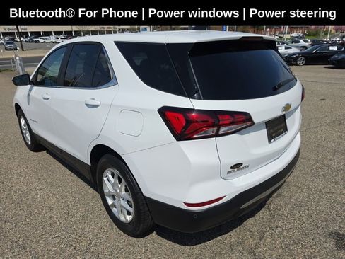Used 2023 Chevrolet Equinox LT image 5