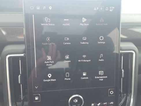 Used 2025 GMC Yukon Elevation w/ Elevation Premium Package image 22