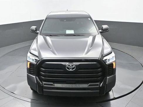 Used 2025 Toyota Tundra SR w/ SR Tow Package AWD/4WD image 29