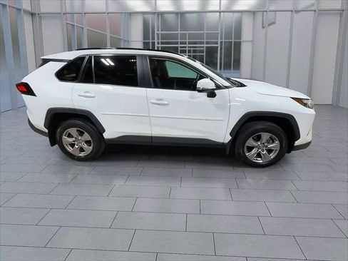 Certified 2022 Toyota RAV4 XLE image 9