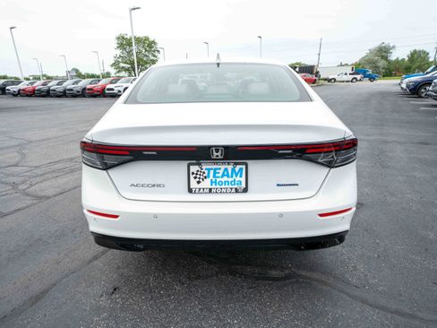 Certified 2025 Honda Accord EX-L image 5