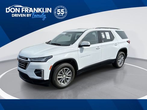 Used 2023 Chevrolet Traverse LT FWD image 1