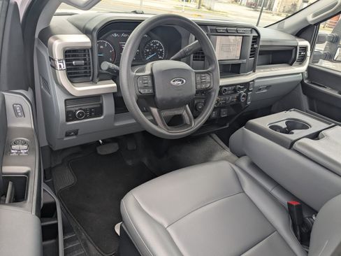 Used 2024 Ford F350 XL w/ XL Chrome Package AWD/4WD image 18