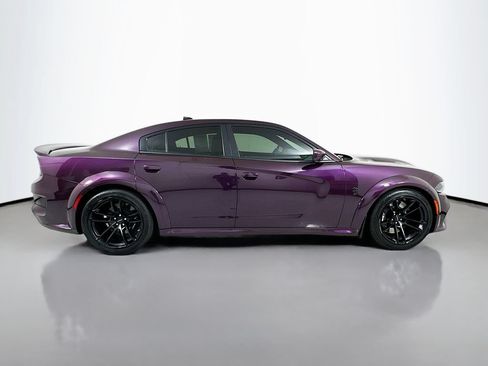 Used 2022 Dodge Charger SRT Hellcat w/ Harman/Kardon Audio Group RWD image 4