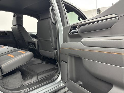 New 2026 GMC Sierra 1500 AT4 w/ AT4 Premium Package AWD/4WD image 37