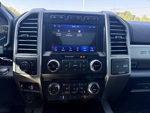 Used 2020 Ford F350 Platinum AWD/4WD image 34