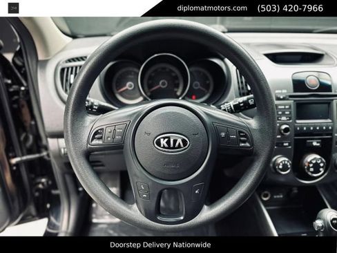 Used 2013 Kia Forte EX FWD image 27