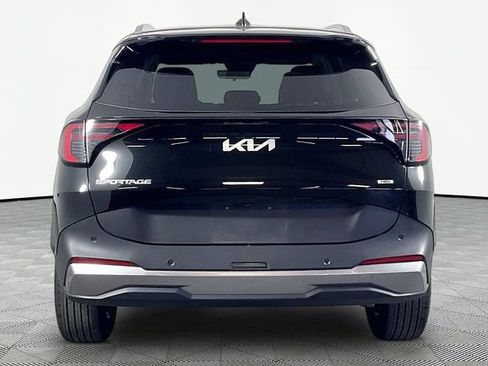Certified 2026 Kia Sportage EX AWD/4WD image 5