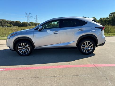 Used 2015 Lexus NX 200t FWD image 8