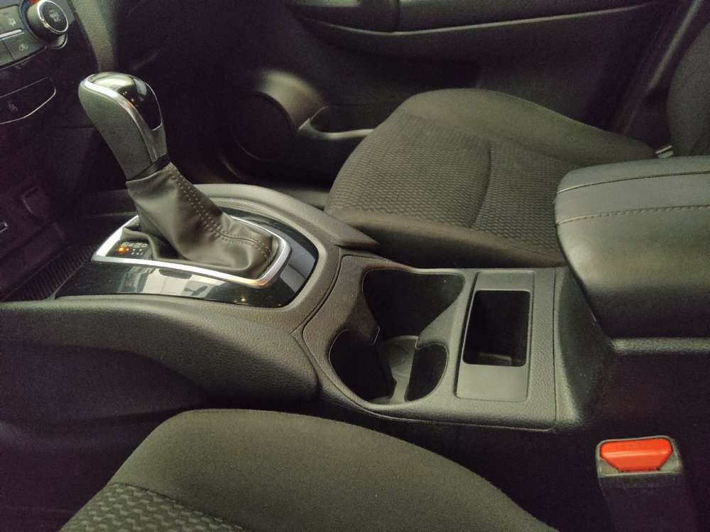 Used 2019 Nissan Rogue Sport S AWD/4WD image 26