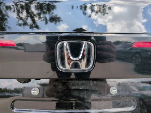Used 2023 Honda Accord EX-L image 36