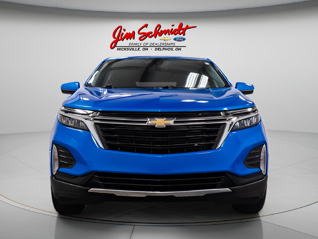 Used 2024 Chevrolet Equinox LT w/ LPO, Floor Liner Package FWD image 2
