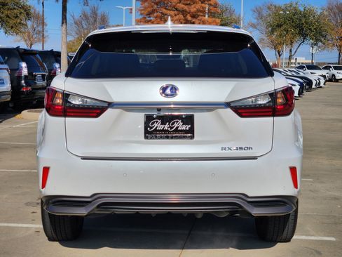 Used 2017 Lexus RX 450h AWD image 12