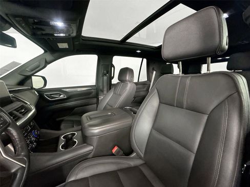 Used 2023 Chevrolet Tahoe RST w/ Luxury Package AWD/4WD image 3