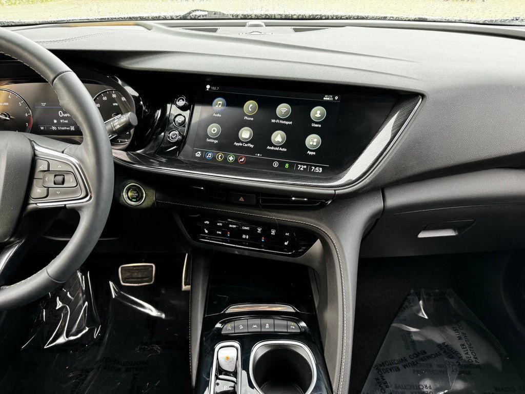 Used 2022 Buick Envision Preferred AWD/4WD image 2