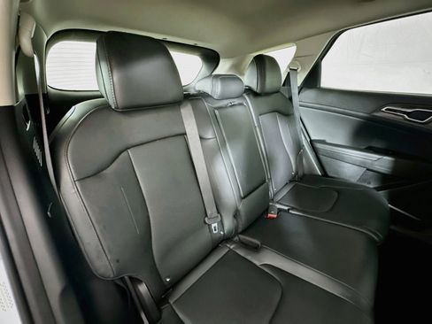 Used 2024 Kia Sportage EX AWD/4WD image 25