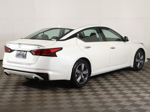 Used 2022 Nissan Altima 2.5 SL image 11