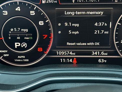 Used 2018 Audi A4 2.0T Premium Plus AWD/4WD image 29