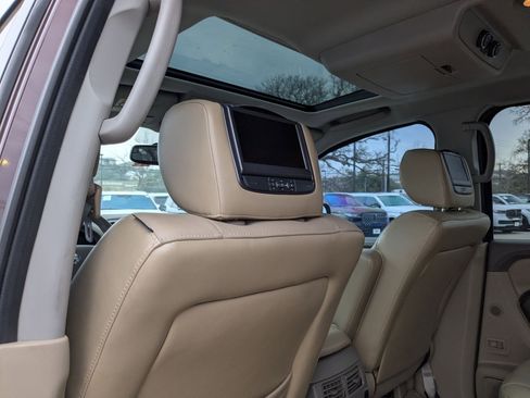 Used 2015 Nissan Armada Platinum w/ 2nd Row Captain Seat Package image 23