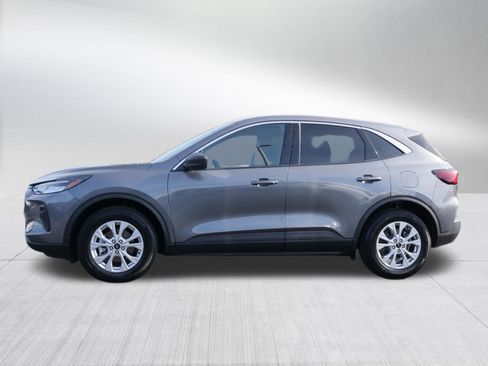 Used 2024 Ford Escape Active w/ Cold Weather Package image 6