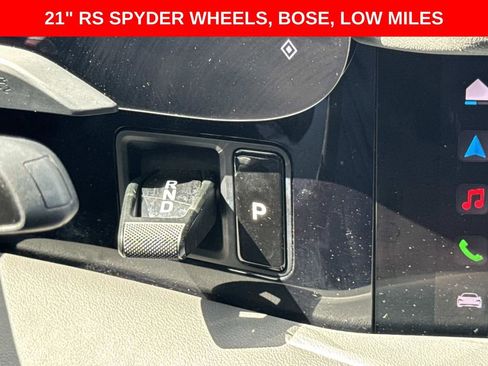 Used 2023 Porsche Taycan image 25