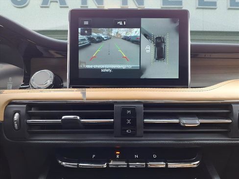 Used 2022 Lincoln Corsair Reserve w/ Equipment Group 201A image 22