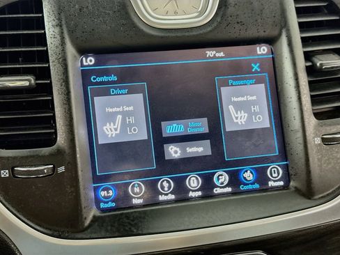Used 2019 Chrysler 300 Touring L w/ Quick Order Package 22F AWD/4WD image 4