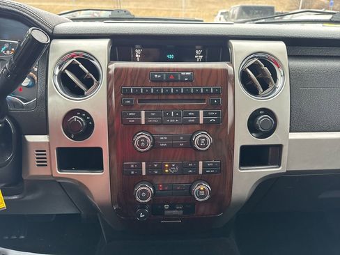 Used 2012 Ford F150 Lariat w/ Lariat Chrome Pkg image 3