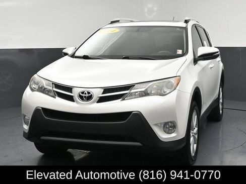 Used 2014 Toyota RAV4 Limited AWD/4WD image 3