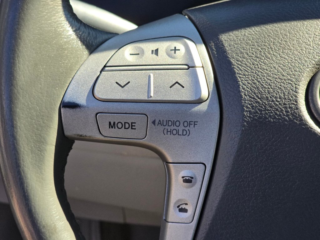 Used 2009 Toyota Camry Hybrid w/ Upgrade Pkg w/ Navigation FWD image 52