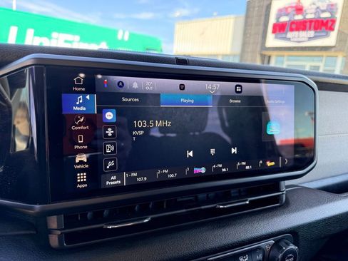 Used 2024 Jeep Wrangler Sport S image 24