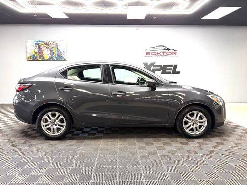 Used 2017 Toyota Yaris iA FWD image 16