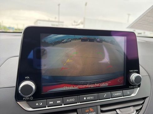 Used 2025 Nissan Altima 2.5 S FWD image 20