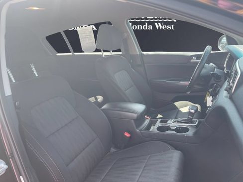 Used 2019 Kia Sportage LX AWD/4WD image 14