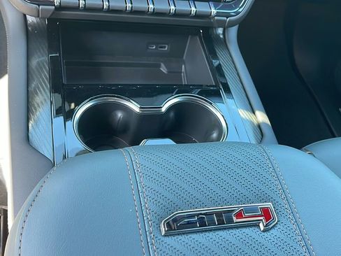 New 2026 GMC Yukon XL AT4 AWD/4WD image 20